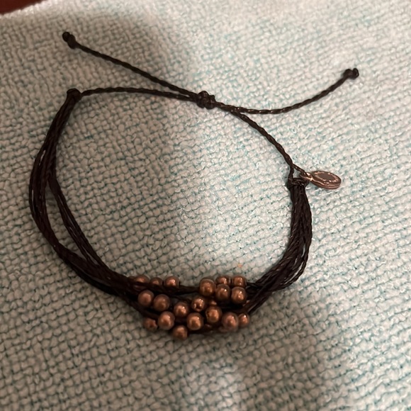 Pure Vida adjustable bracelet with metal beads. - Picture 4 of 4